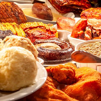 Das warme Buffet der Buschenschank Gilg in Hagenbrunn